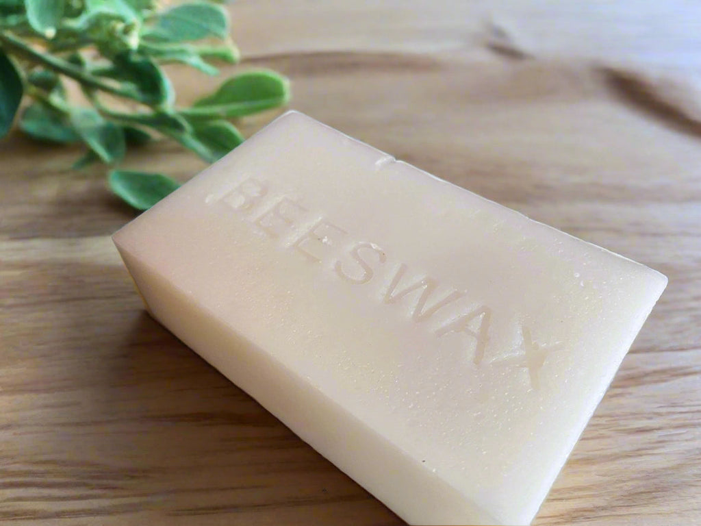 Warm Vanilla Beeswax Candle | Plant Extract Infused