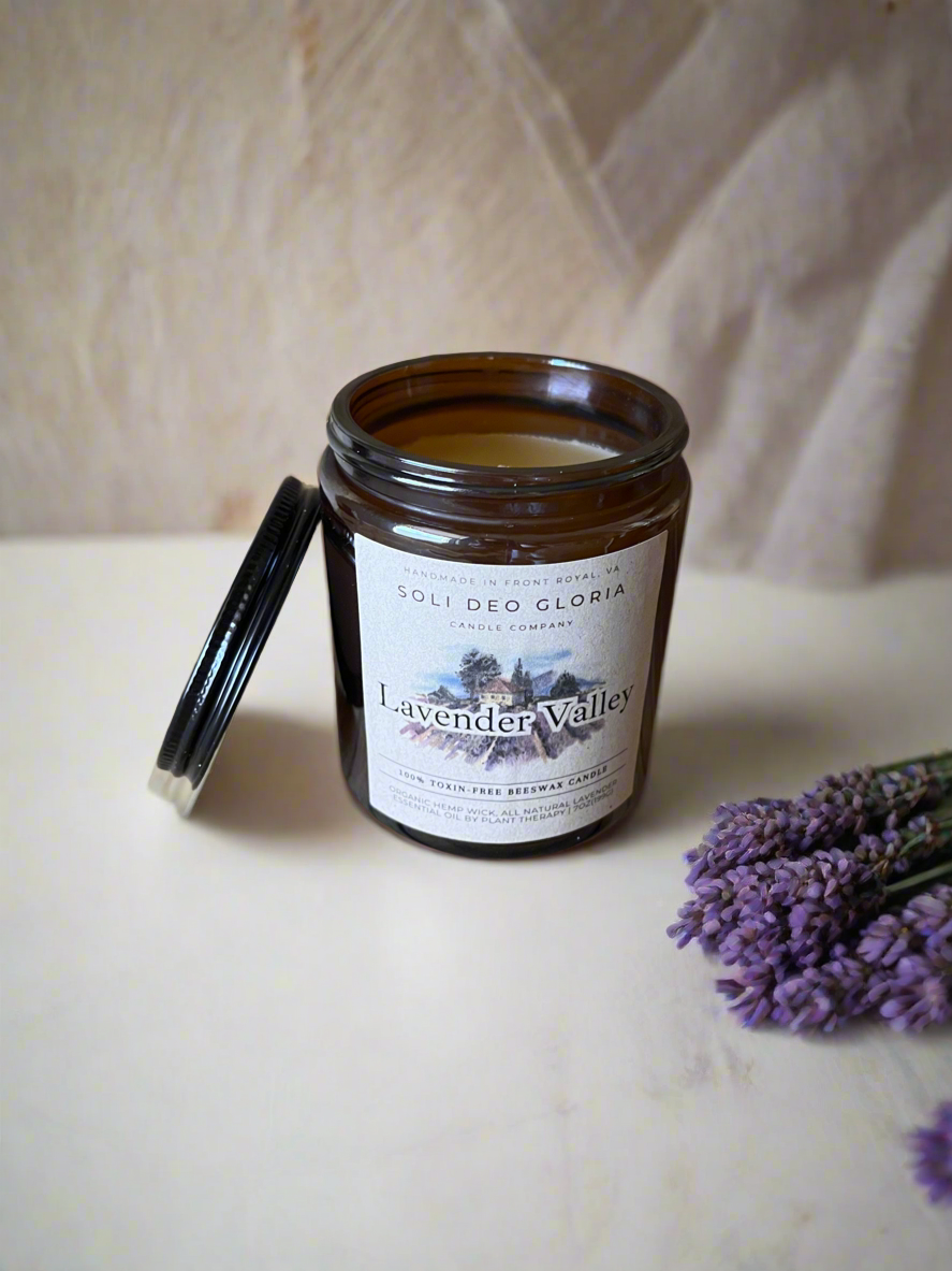 Lavender Valley Beeswax Candle | Organic Essential Oil Infused